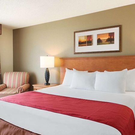 Country Inn & Suites By Radisson, Davenport, Ia Экстерьер фото